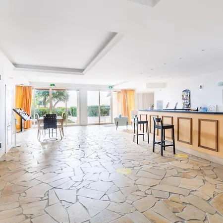 Lauriers - Maeva - Climatise 4 Personnes - Selection Mae-1368