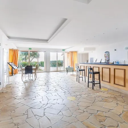 Appartement Lauriers - Maeva - 4 Personnes Sélection Mae-1368 Les Issambres